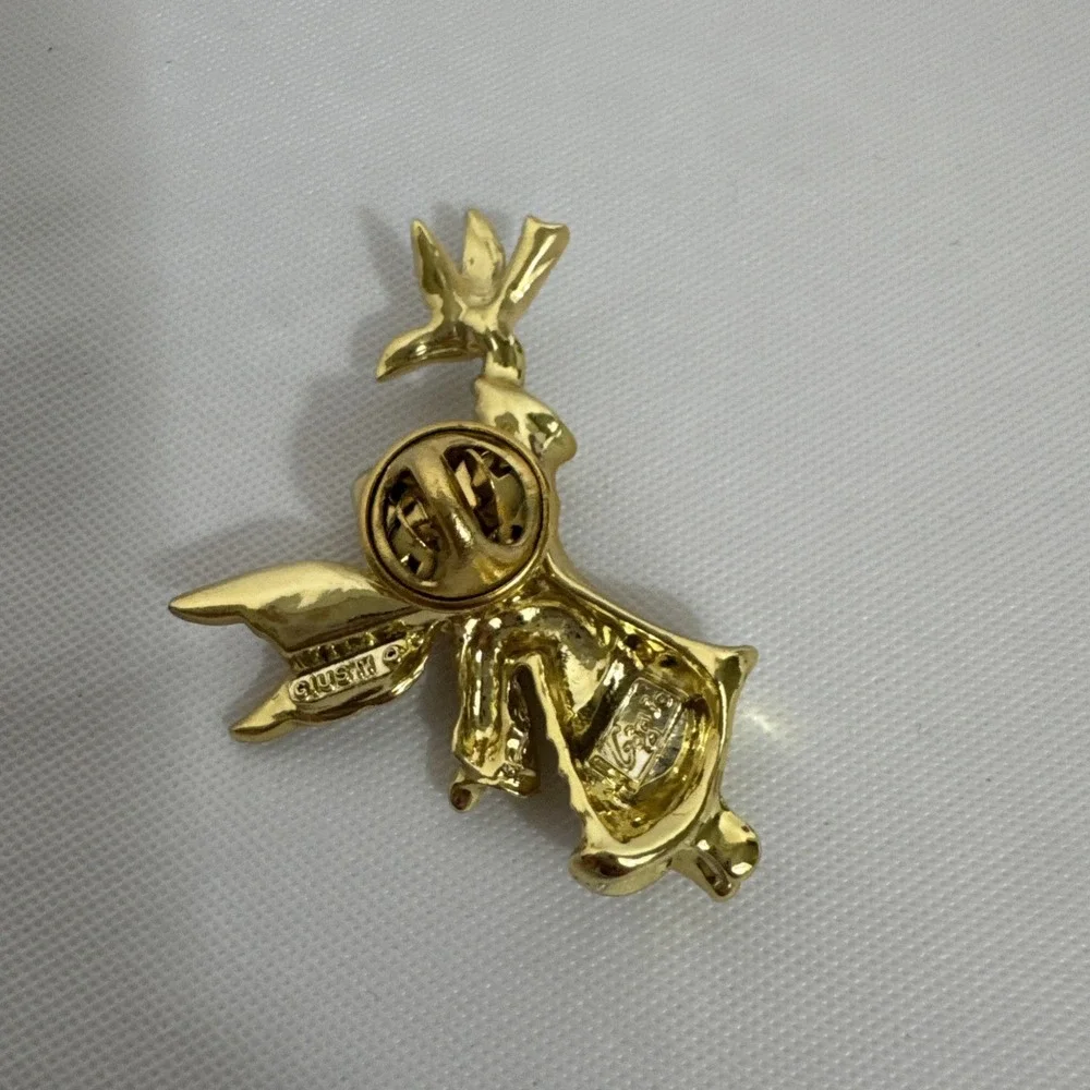 Vintage Gigi Giusti gold-tone angel brooch white enamel dove‎ Lapel Pin